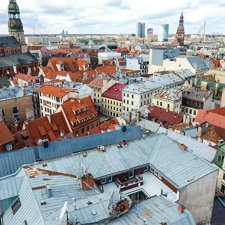 Luxury Penthouse Old Town Apartment